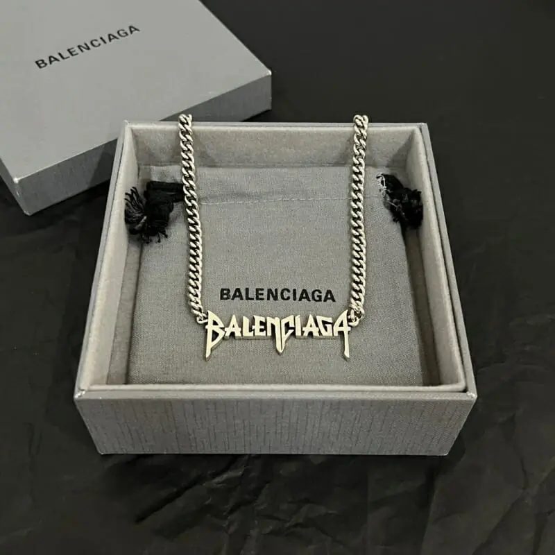 balenciaga collier s_120542a2